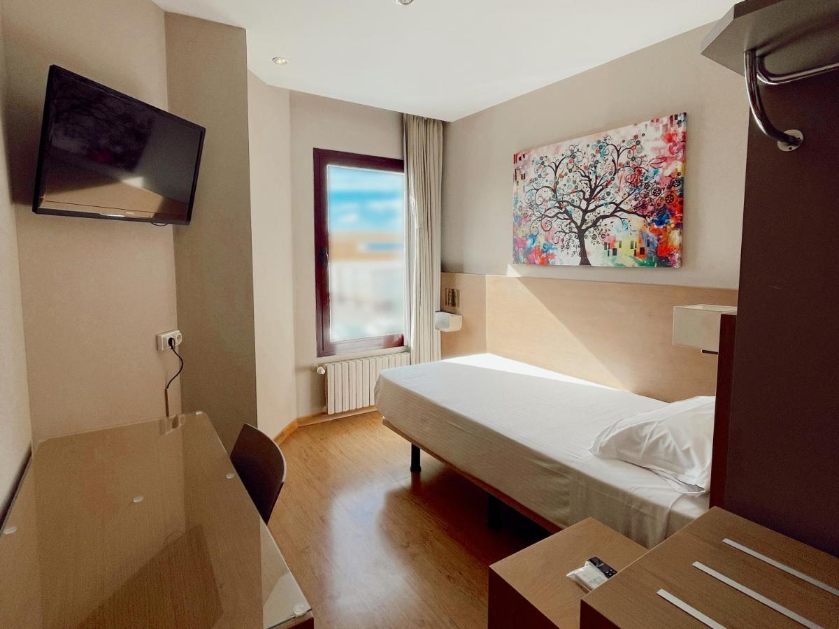 Nuevo Zenit Calahorra Hotel Ngoại thất bức ảnh