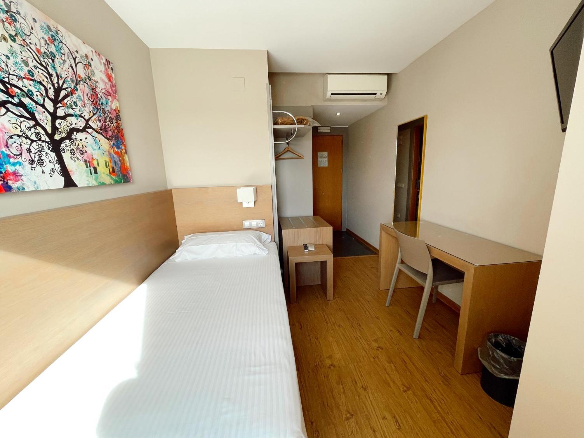 Nuevo Zenit Calahorra Hotel Ngoại thất bức ảnh