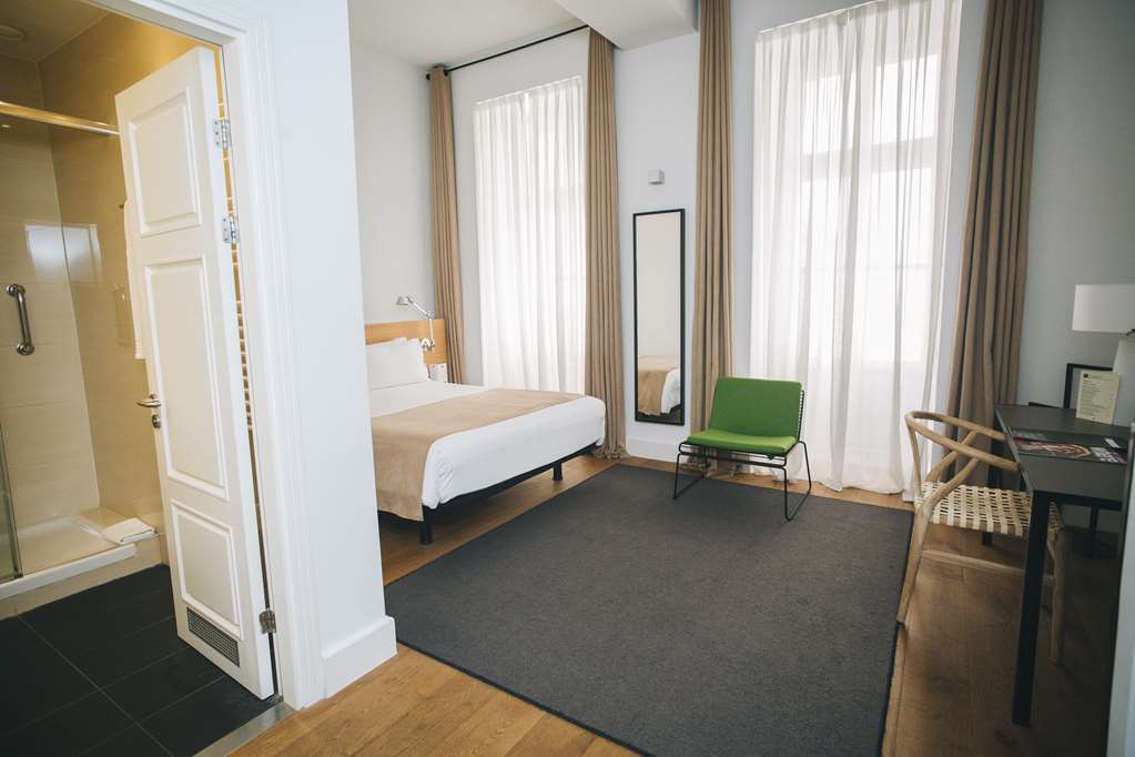 Nuevo Zenit Calahorra Hotel Phòng bức ảnh